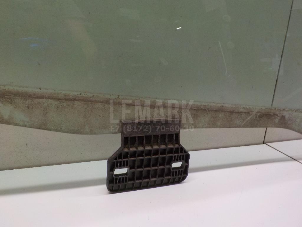 Стекло двери задней правой