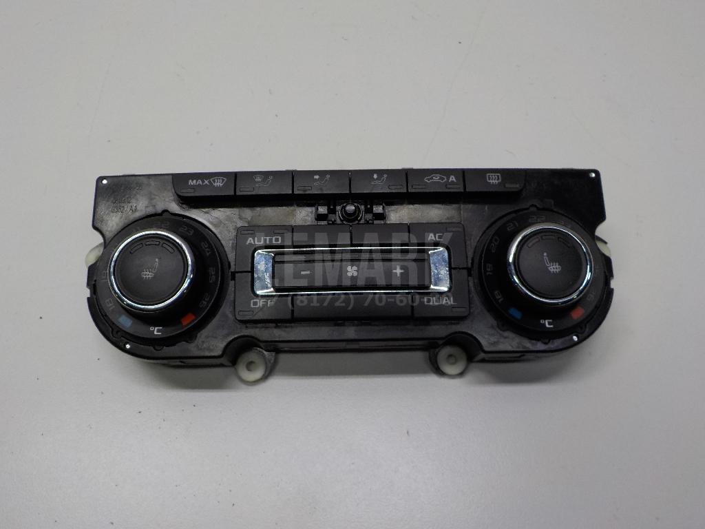 Блок управления климатической установкой 3T0907044BL VAG