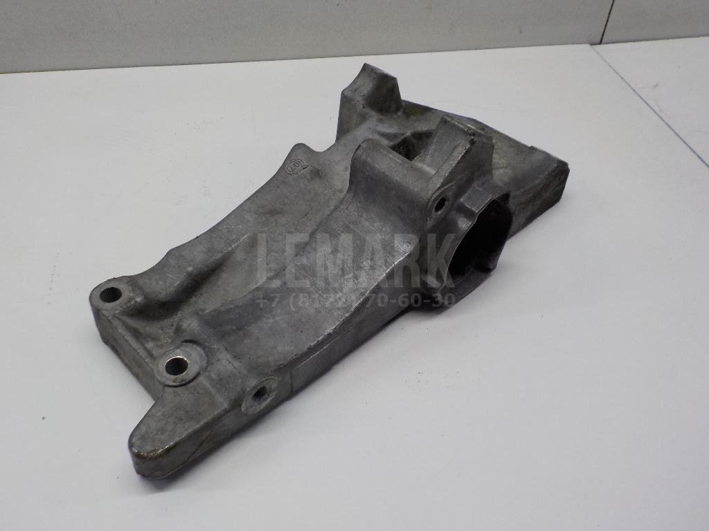 Кронштейн генератора для  Audi A3 (8L1) 1996-2003