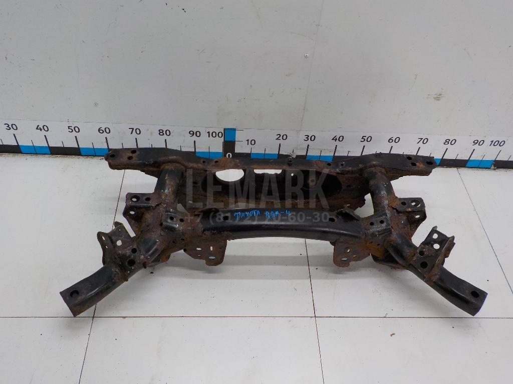 Балка задняя 5120642062 Toyota