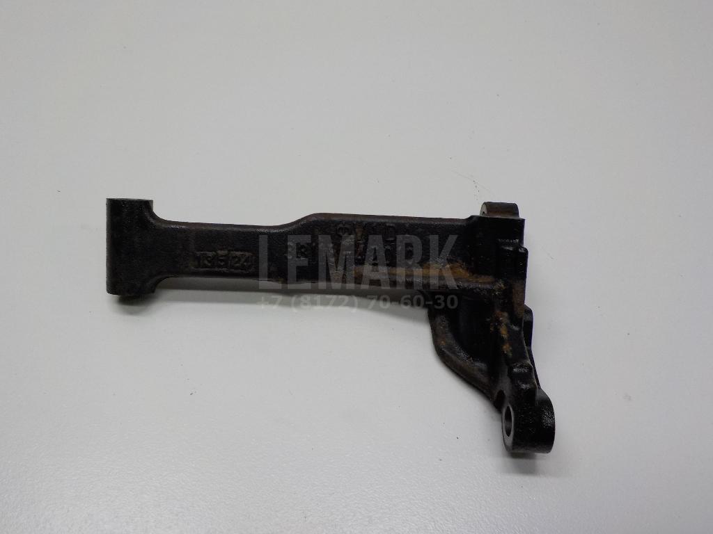 Кронштейн двигателя 3311842010 Toyota
