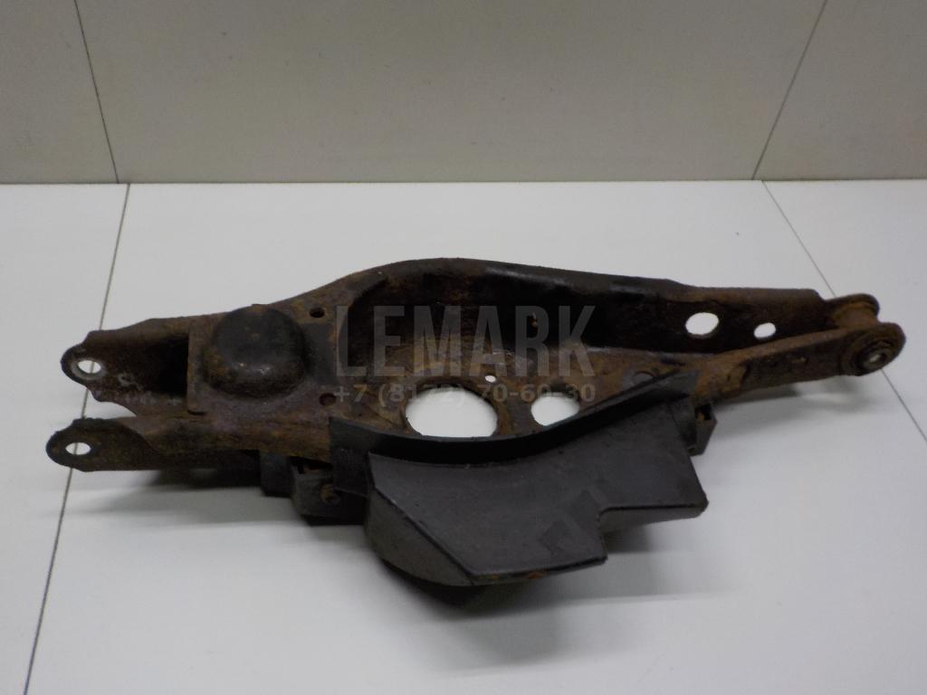 Рычаг задний поперечный правый 4873042040 Toyota
