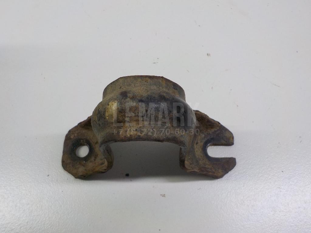 Кронштейн крепления переднего стабилизатора 54614EN000 Nissan