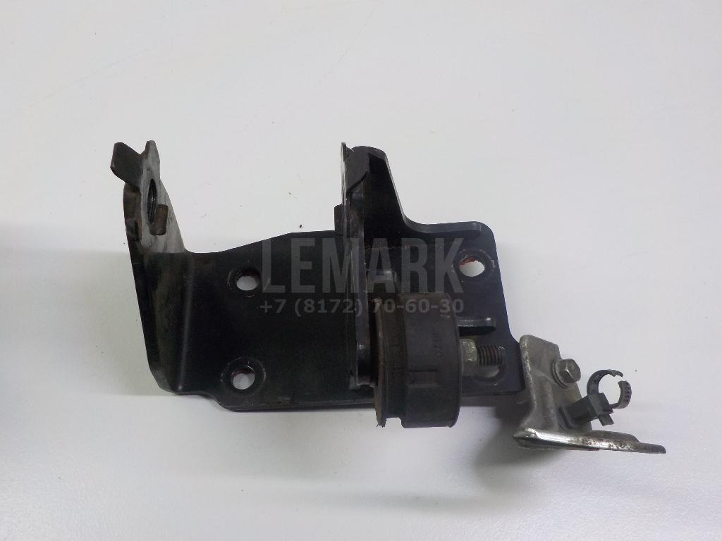 Кронштейн двигателя 1232526040 Toyota