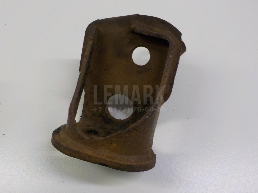 Кронштейн амортизатора правый 4850542010 Toyota