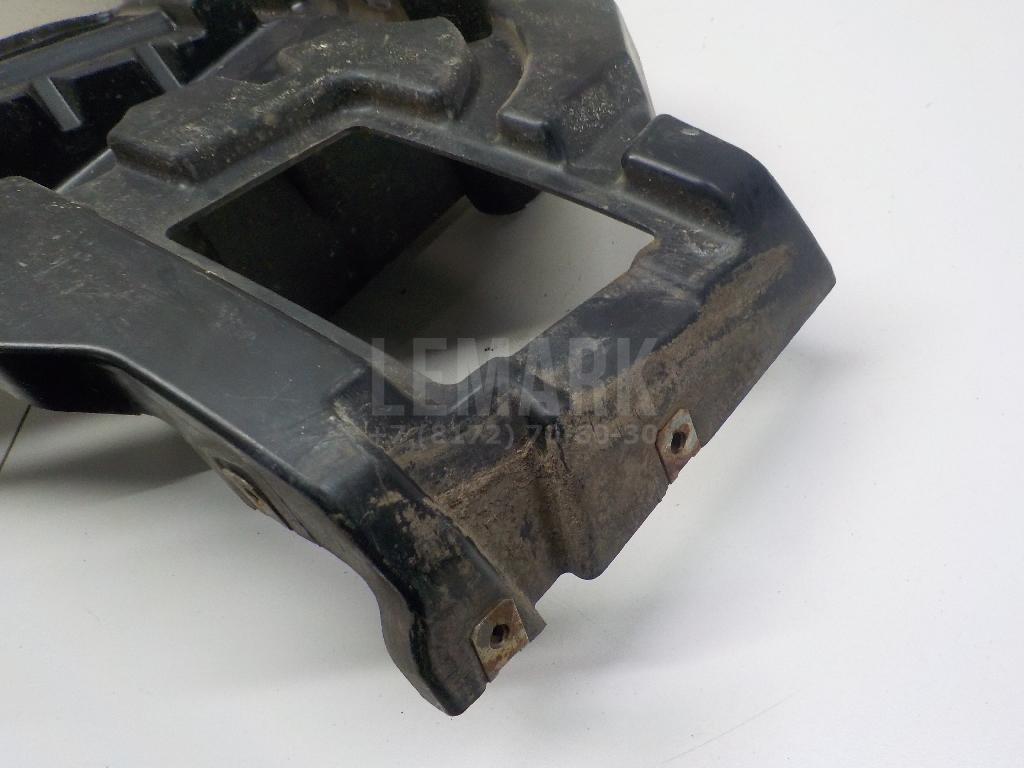 Кронштейн заднего бампера левый для  BMW X5 E53 2000-2007