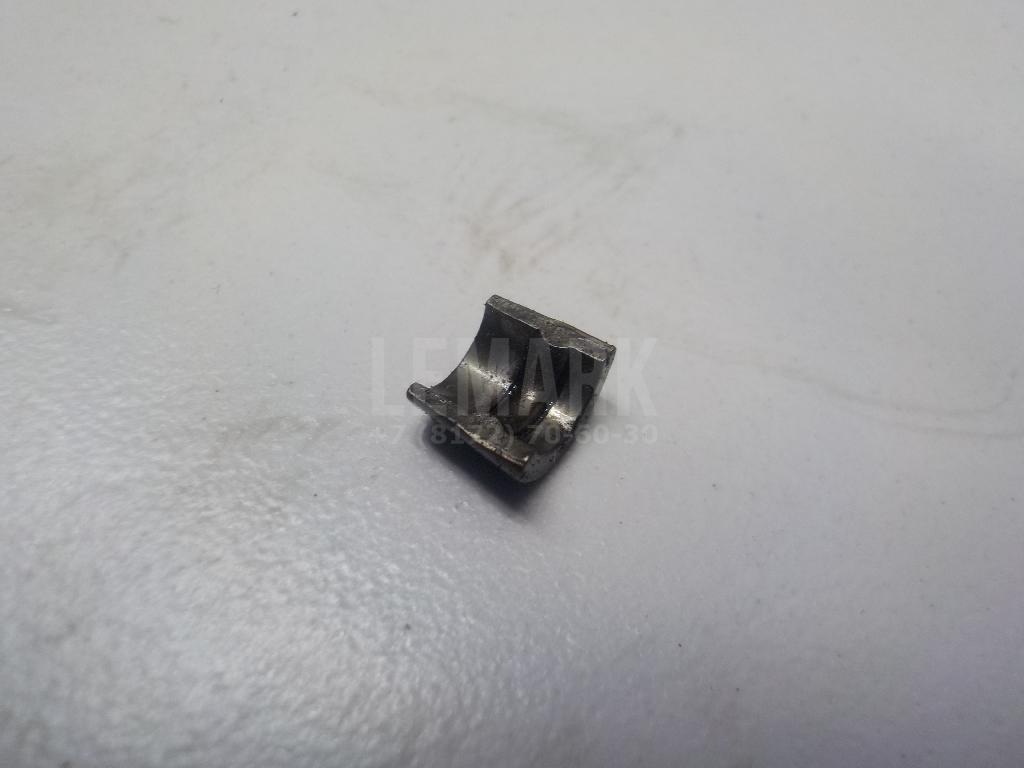 Сухарь клапана 132104F100 Nissan