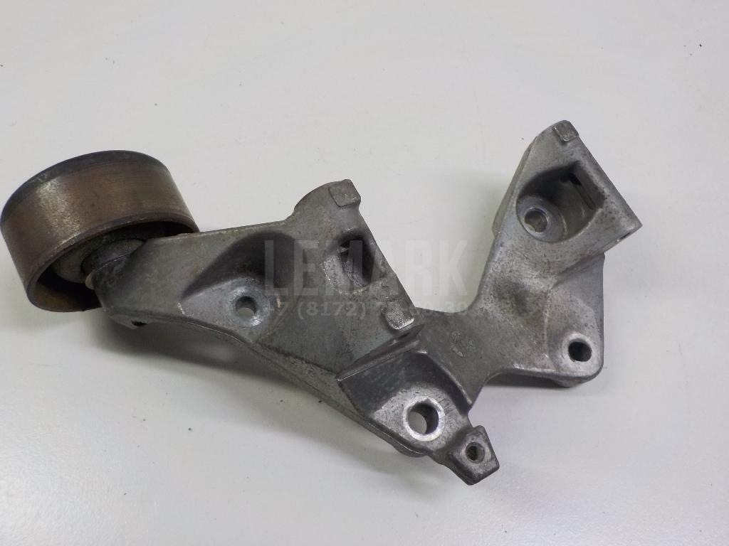 Кронштейн генератора 11710BB00A Nissan