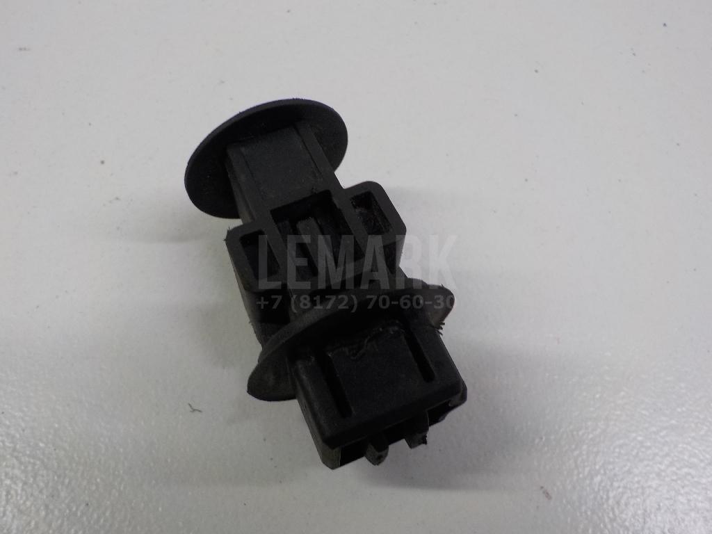 Отбойник капота 65822BR00A Nissan