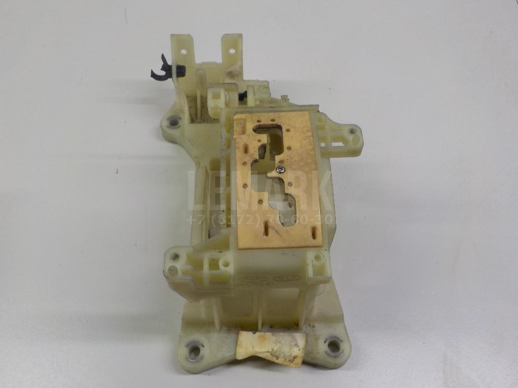 Кронштейн кулисы КПП 467302H100 Hyundai-Kia