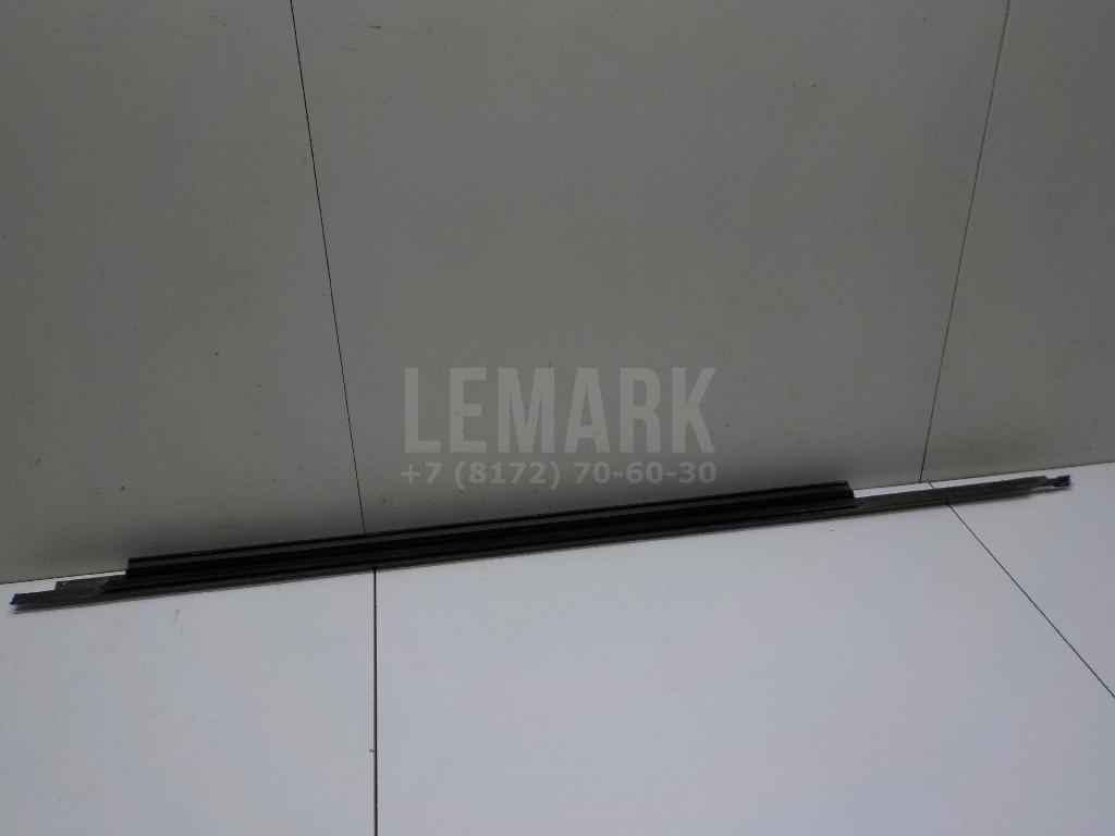 Накладка стекла переднего правого для  BMW 5-serie E60/E61 2003-2009