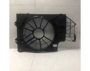 Диффузор вентилятора для VW Transporter T5 2003-2015 с разборки состояние отличное