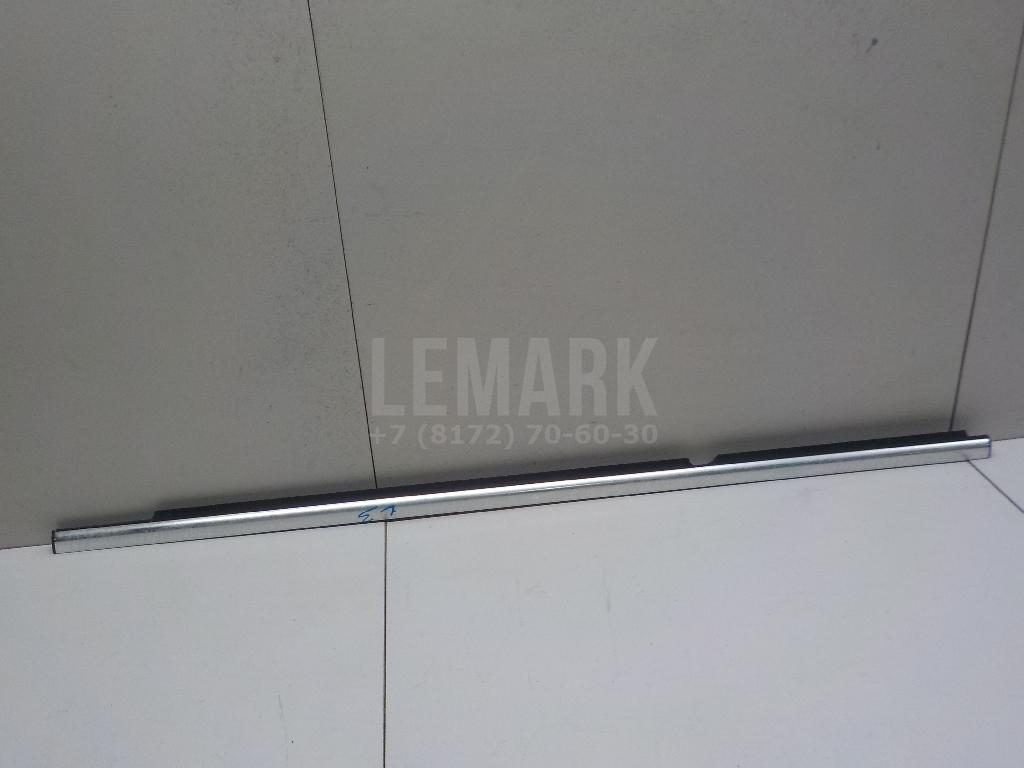 Накладка стекла заднего левого 5N0839475D3Q7 VAG