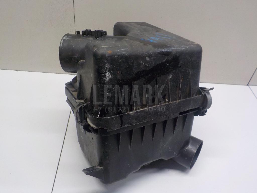 Корпус воздушного фильтра 1770026360 Toyota