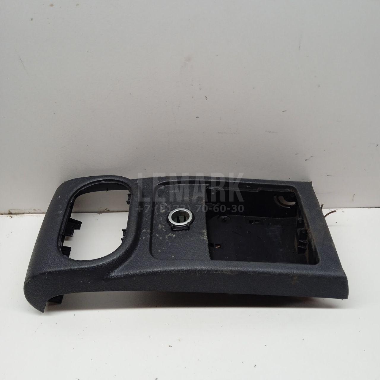 Накладка (кузов внутри) 5N0863289D82V VAG