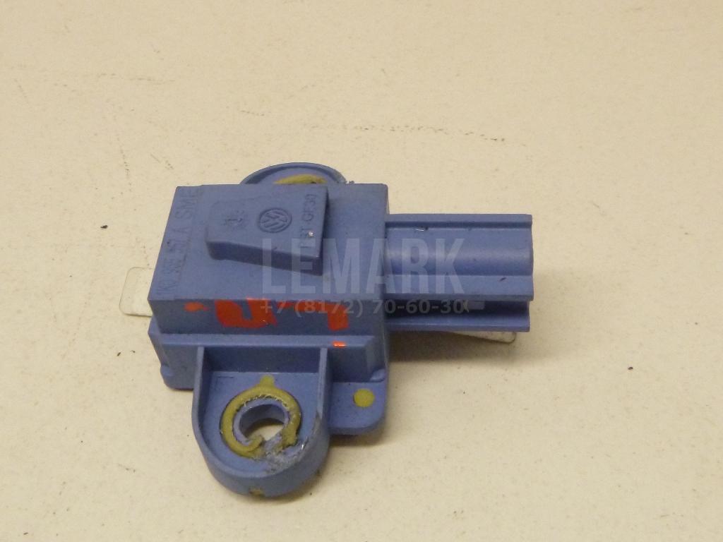 Датчик AIR BAG 1K0955557A VAG