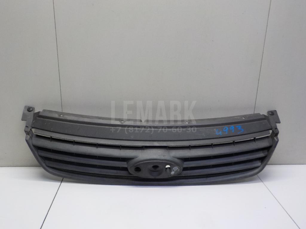 Решетка радиатора 1507918 Ford