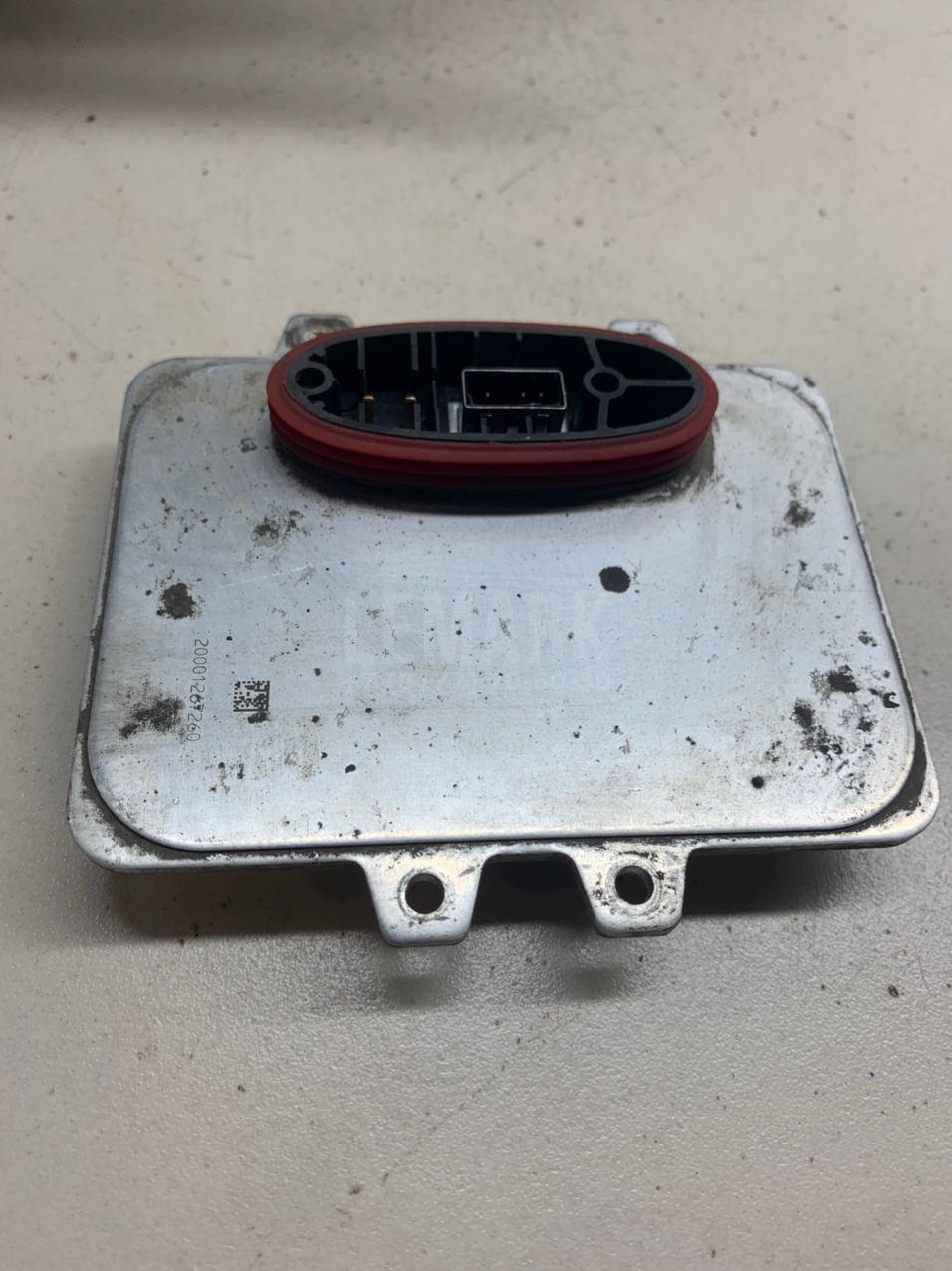 Блок ксеноновой лампы 63126937223 BMW