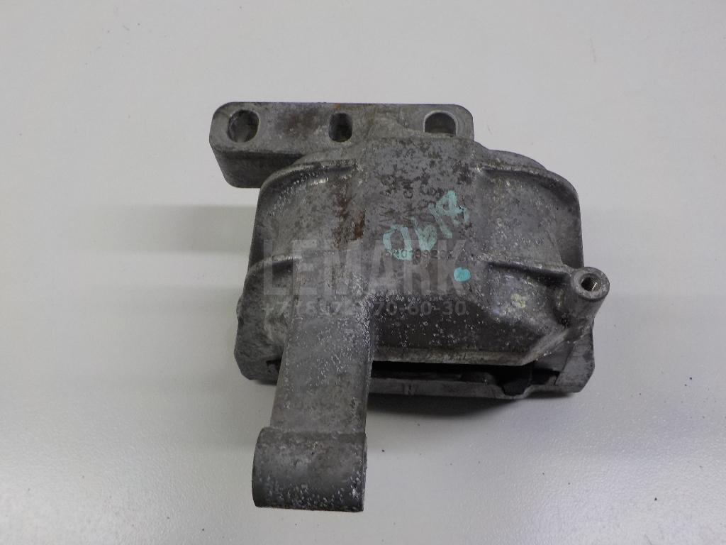 Опора двигателя правая 5N0199262G VAG
