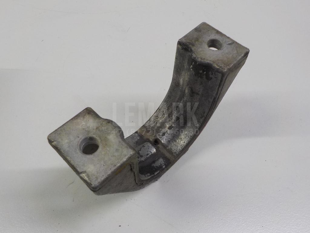 Кронштейн крепления переднего стабилизатора для  BMW 3-serie F30/F31/F80 2011-2020