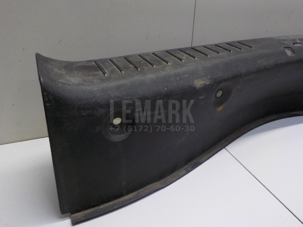 Обшивка багажника для  Ford Focus II 2005-2008