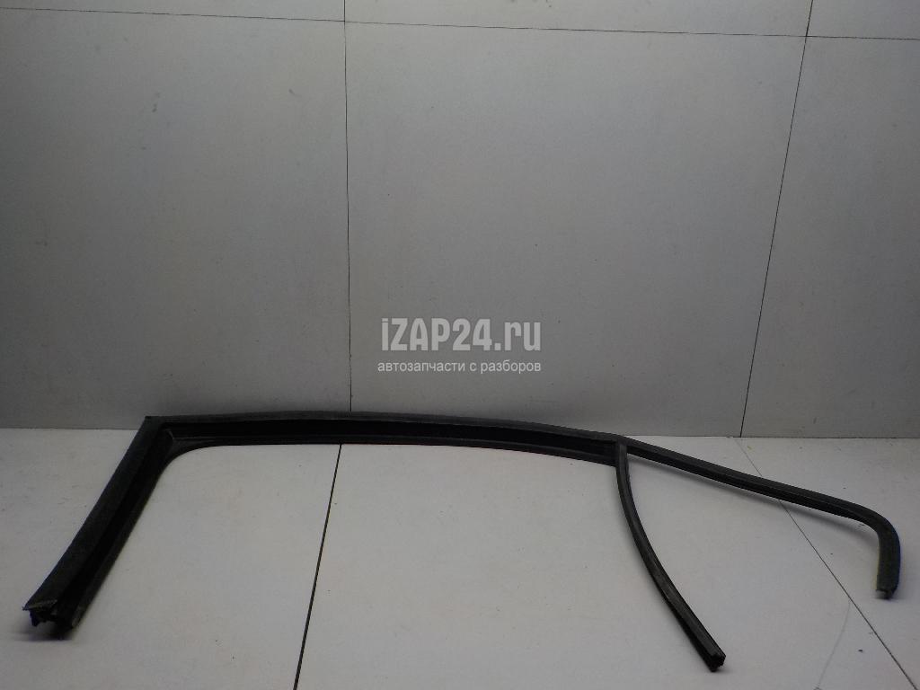 5C68394315AP Уплотнитель стекла двери VAG Jetta (2011 - 2018)