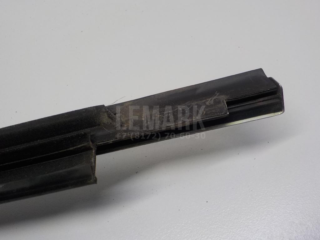 Накладка стекла заднего левого для  BMW 1-serie F20/F21 2011-2019