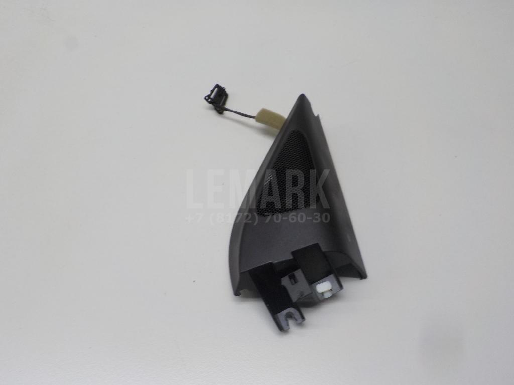 Крышка зеркала внутренняя правая 3C08379949B9 VAG