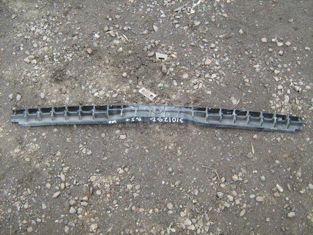 Направляющая заднего бампера 3B5807861C VAG
