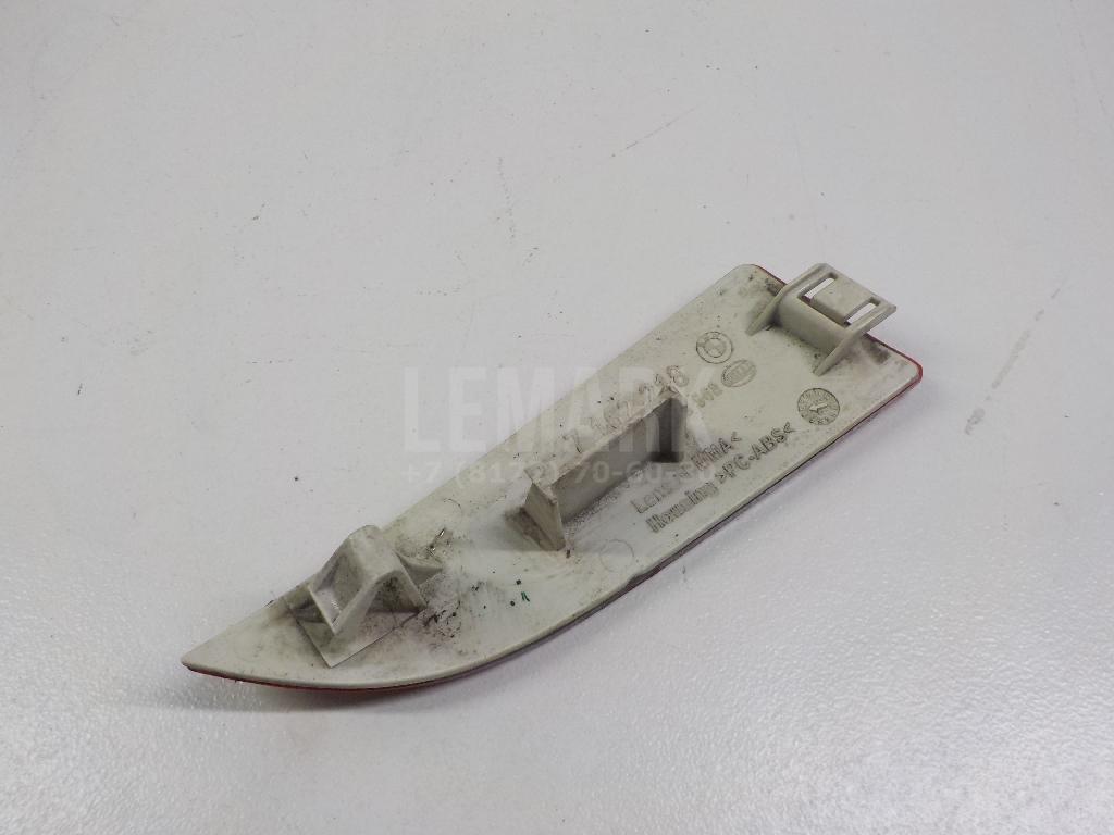 Отражатель в бампер задний правый для  BMW 7-serie G11/G12 2015-2022