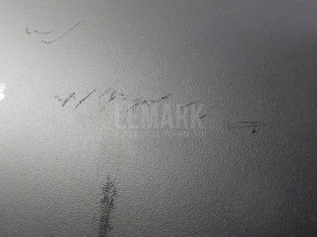 Обшивка двери багажника