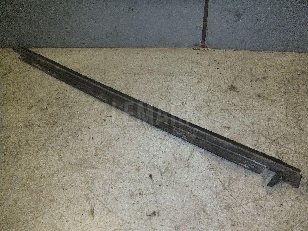 Накладка стекла переднего левого для  BMW 6-serie E63 2004-2009