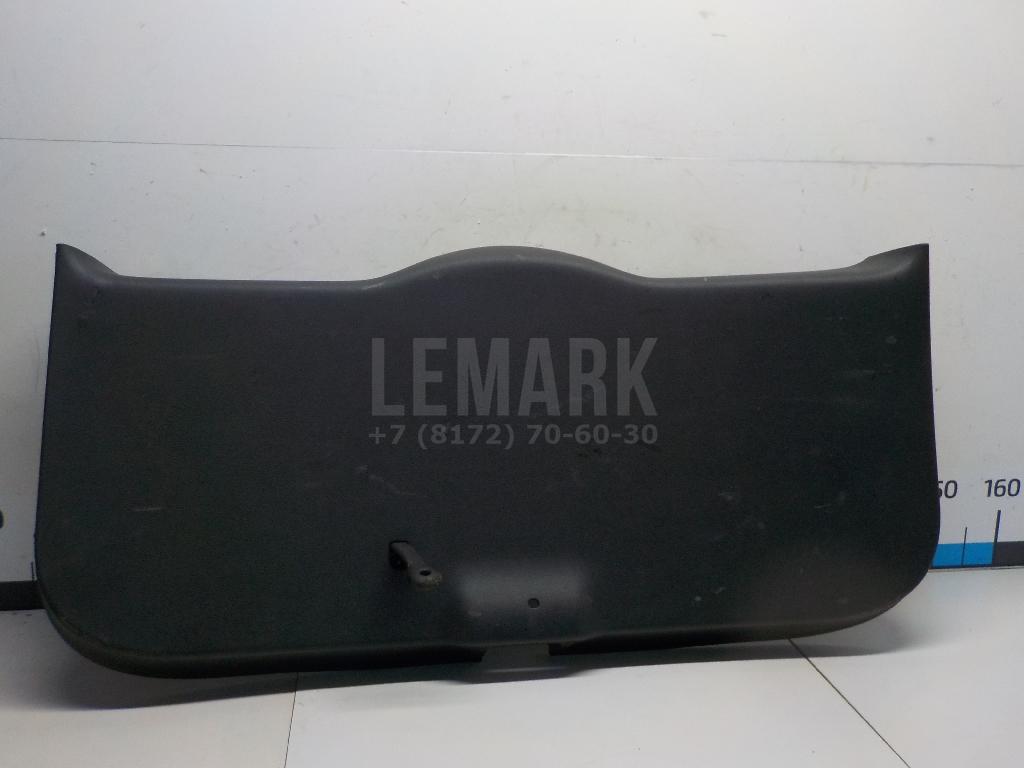 Обшивка двери багажника 5L6867975B9B9 VAG