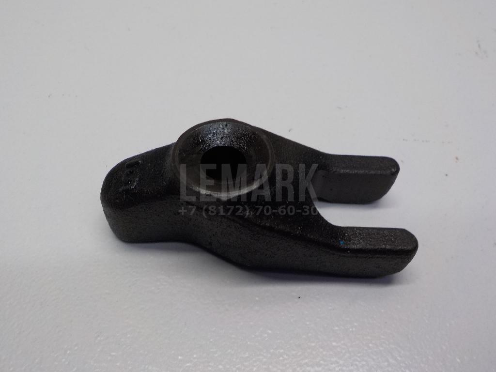 Кронштейн форсунки 338142F600 Hyundai-Kia