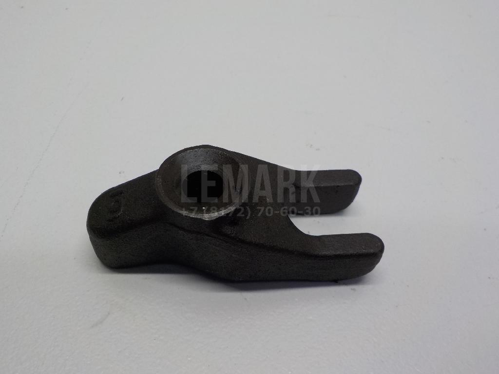 Кронштейн форсунки 338142F600 Hyundai-Kia