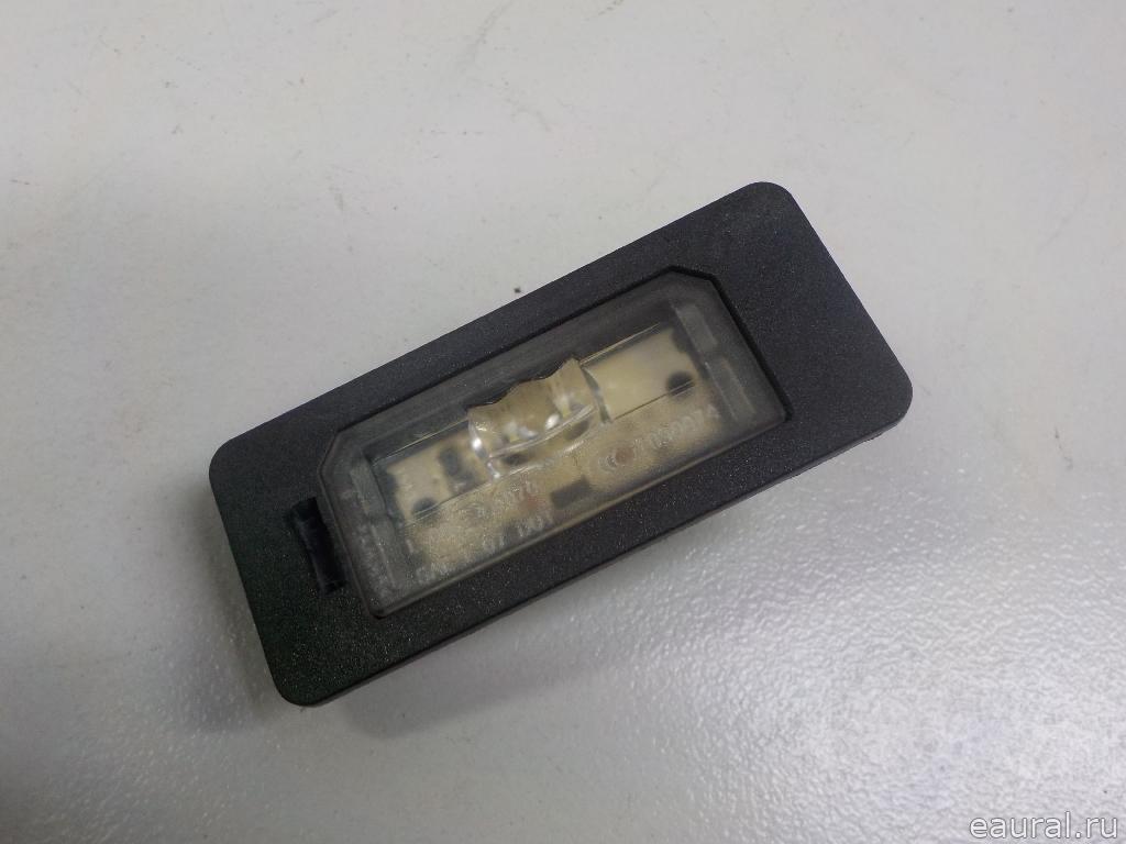 Фонарь подсветки номера