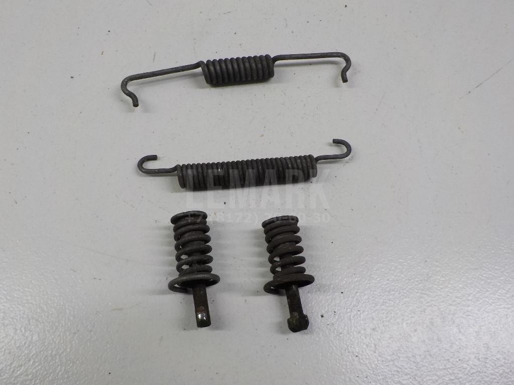 Установочный к-кт колодок ручного тормоза 34410038346 BMW