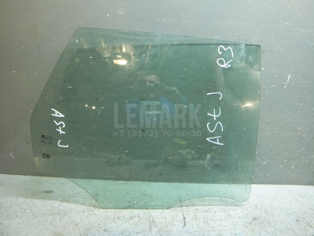 Стекло двери задней правой 13265820 GM