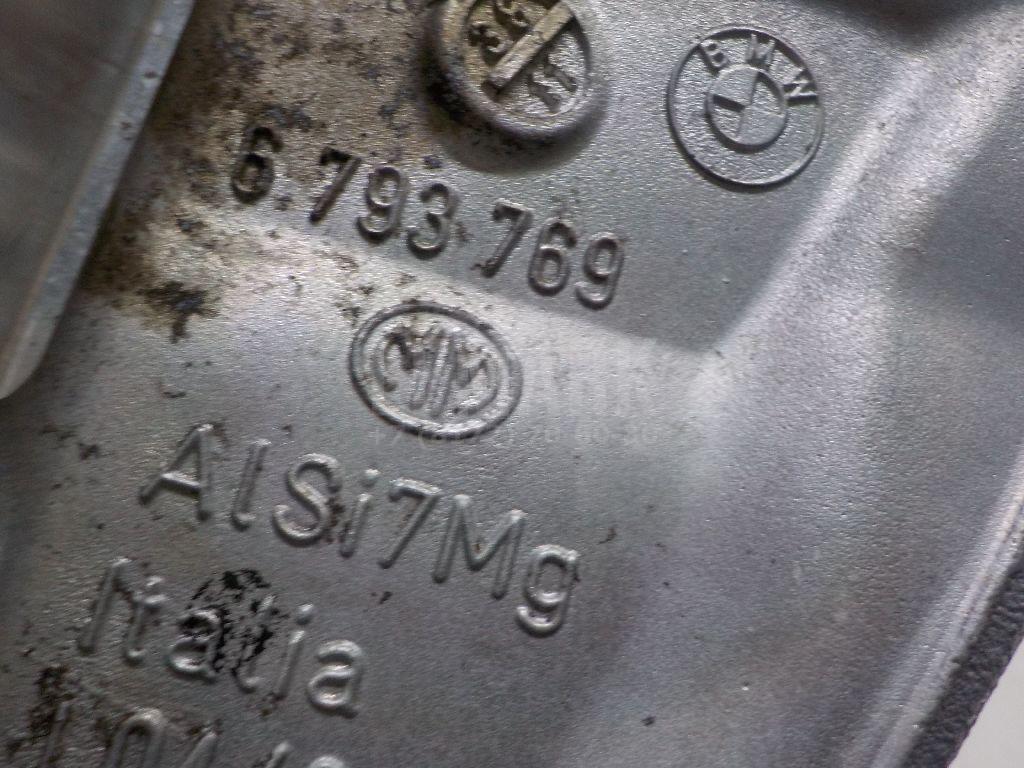 Кулак поворотный задний левый для  Audi TT(8J) 2006-2015