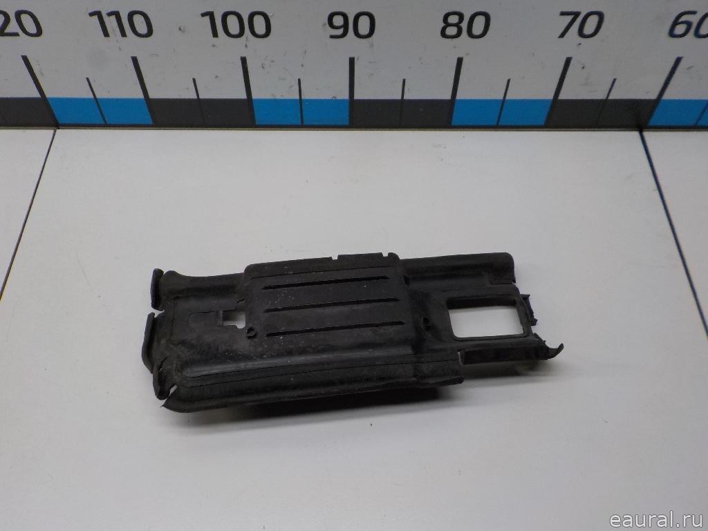 Воздуховод радиатора правый