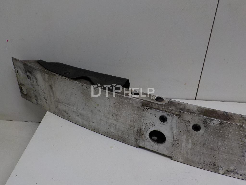 Фото Усилитель переднего бампера для Mercedes W203  2001