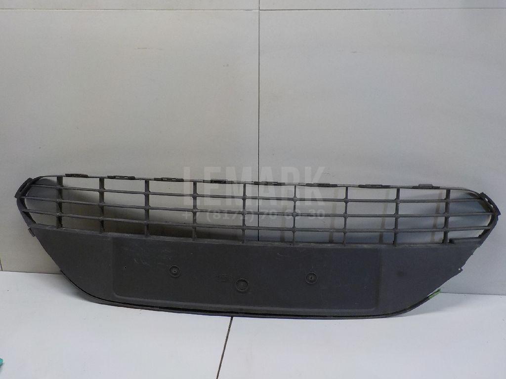 Решетка в бампер центральная 8M5117B968BE Ford