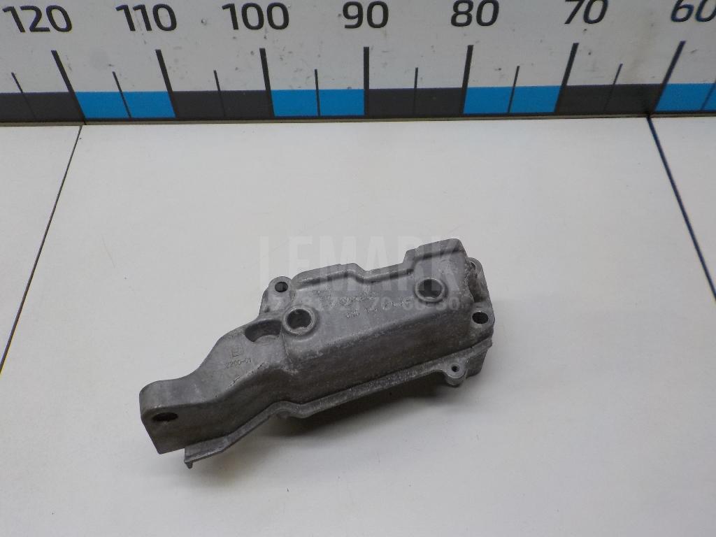 Кронштейн двигателя правый 036199275AE VAG