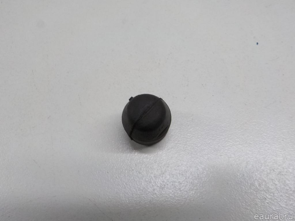 Отбойник капота