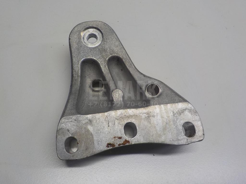 Кронштейн двигателя правый 6Q0199185T VAG