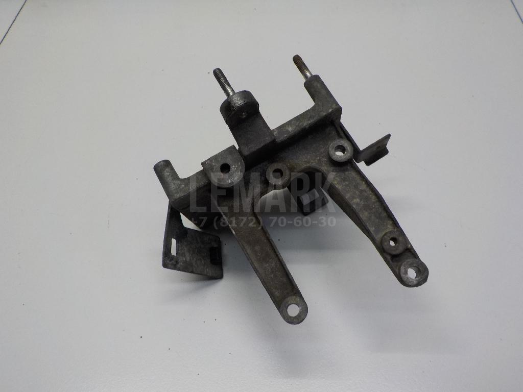 Кронштейн блока управления двигателем для  Ford Focus II 2005-2008