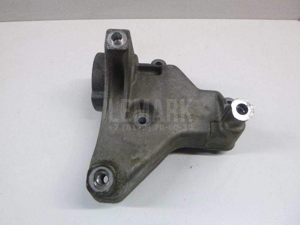 Кронштейн кондиционера 6RF260885 VAG