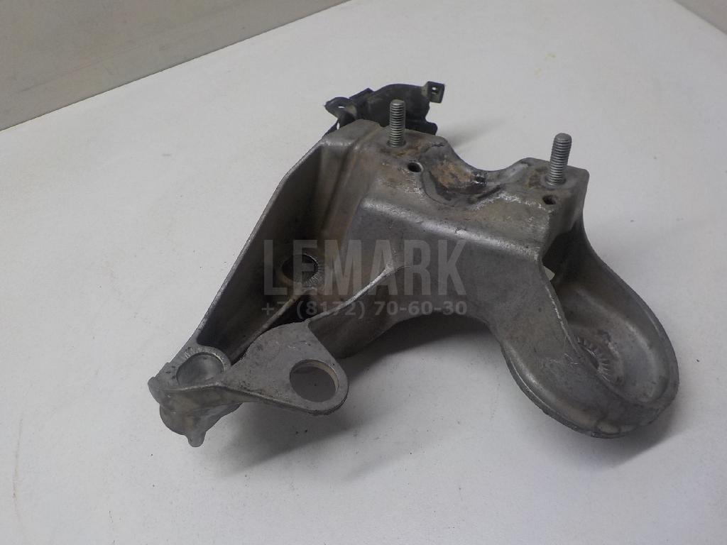 Кронштейн опоры двигателя для  BMW 1-serie E82/E88 2007-2013