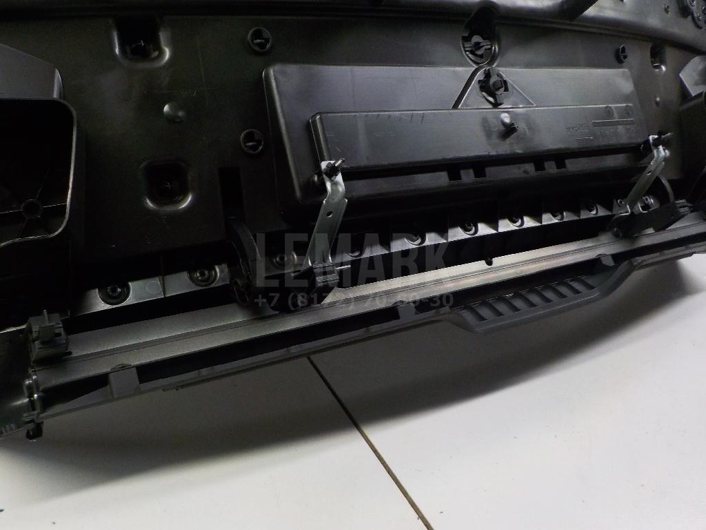 Обшивка двери багажника для  BMW X1 E84 2009-2015