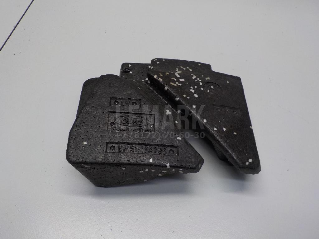 Наполнитель переднего бампера BM5117A796AC Ford